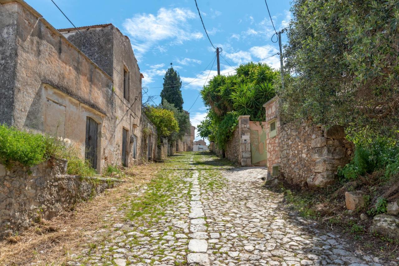 Argoulides Traditional Appartments ハニア エクステリア 写真