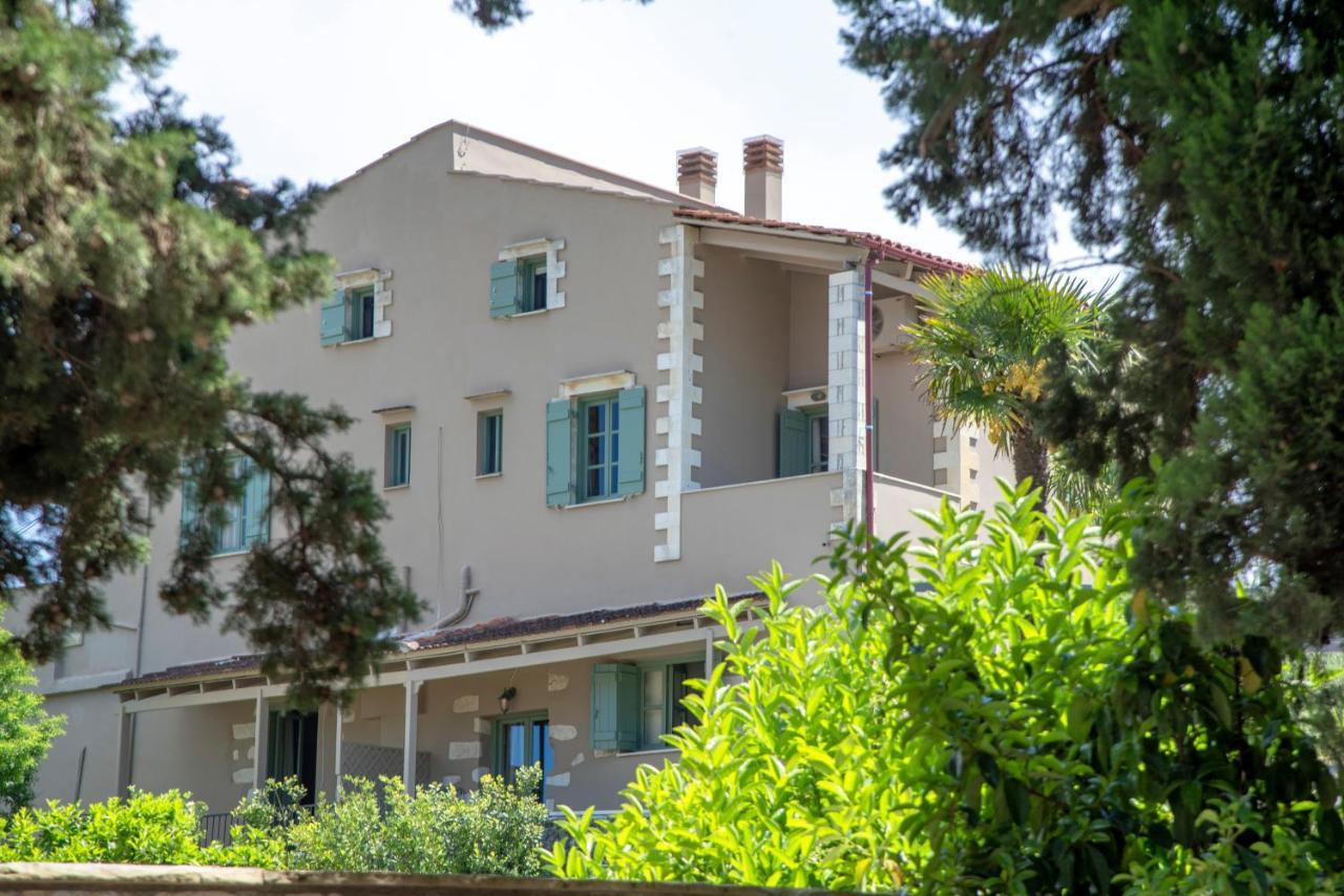 Argoulides Traditional Appartments ハニア エクステリア 写真