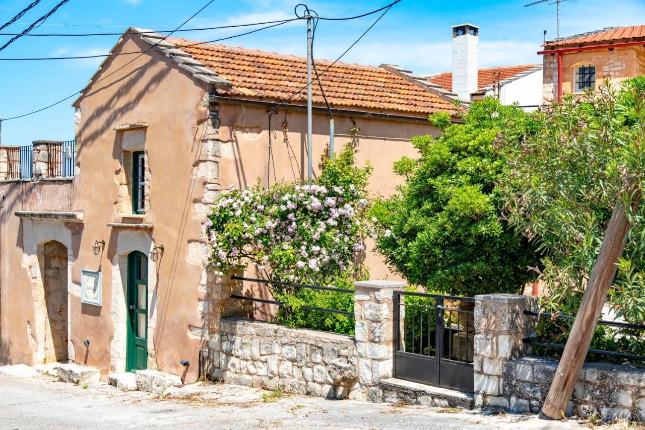 Argoulides Traditional Appartments ハニア エクステリア 写真